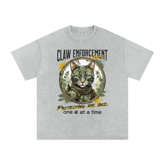 Cat,Claw of Duty Unit,Protecting the Yard
