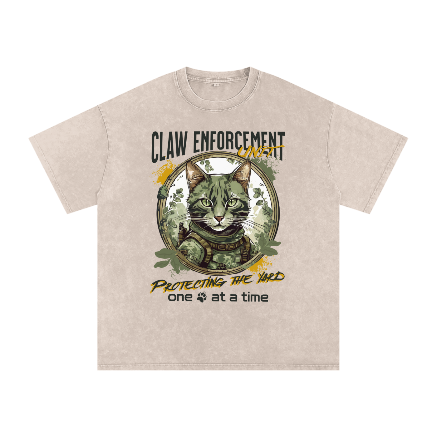 Cat,Claw of Duty Unit,Protecting the Yard